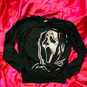 Scream Sweater🖤